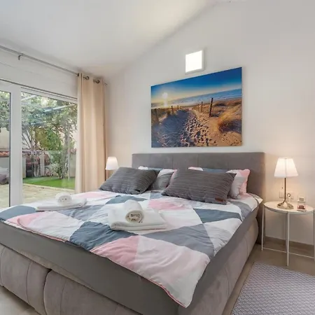 Delijamo بوريتش